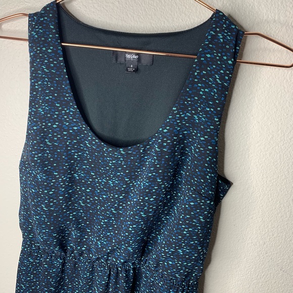 High Low Dress - Picture 3 of 3